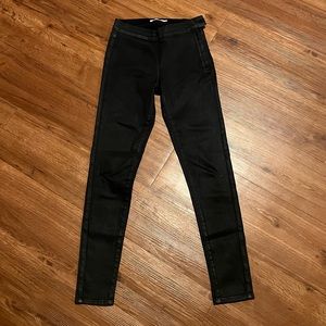 Levi’s 710 super skinny black jeans